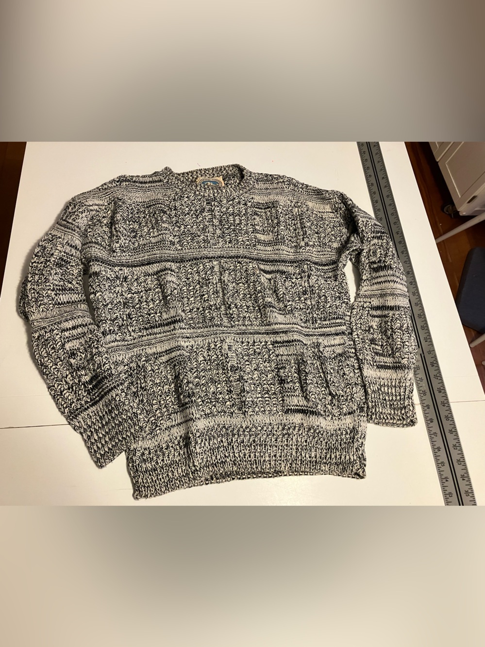 Vintage made in USA Marled Black & White Knit Crewneck Sweater - Men